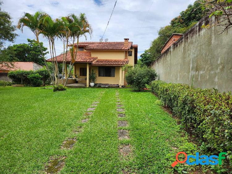 Chácara com 3 dorm. à venda, 1704 m² por R$ 695.000 -