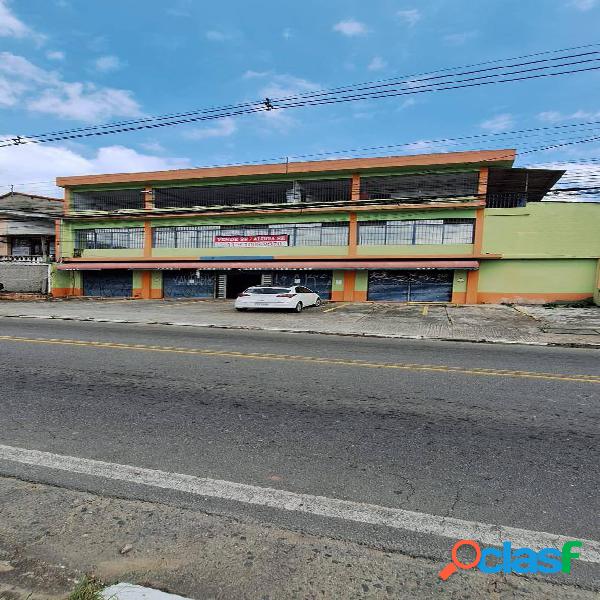 Salão Comercial de 900 m² Locação e Venda em Cotia SP.