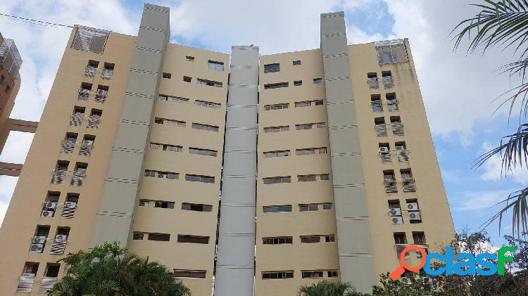 Se vende apartamento en Res.2014 con pozo y planta electrica