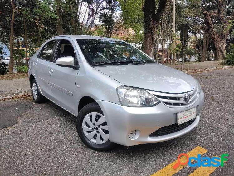 TOYOTA ETIOS XS SEDAN1.5 FLEX 16V 4P MEC. PRATA 2016 1.5