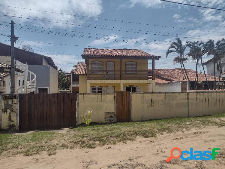 ** Ótima Casa colado a Lagoa e Rodovia, com PISCINA\ São