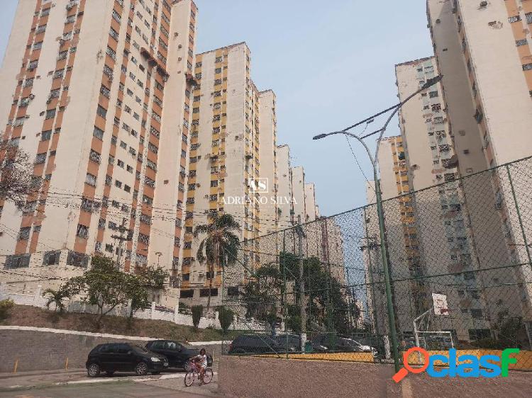 Apartamento com 2 quartos, 56m², à venda em São Gonçalo,