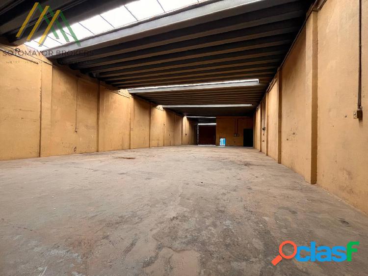 BODEGA EN VENTA ZONA COMERCIAL DE TONALA 2,492 M2