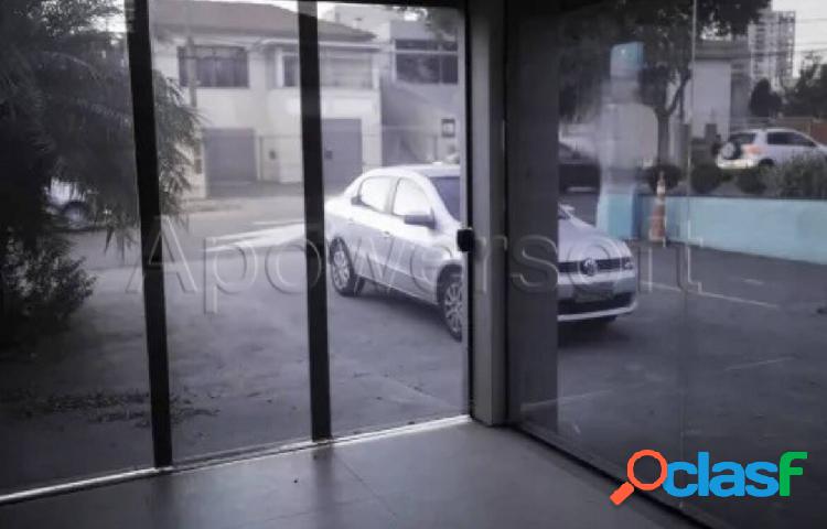 Casa Comercial com 5 Salas para alugar, 180 m² por R$