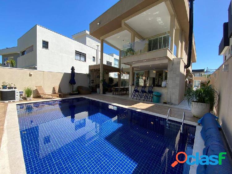 Casa com 5 dormitórios à venda, 296 m² por R$