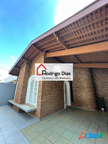 Casa para locação com 3 Quartos e 4 banheiros, 178 m²