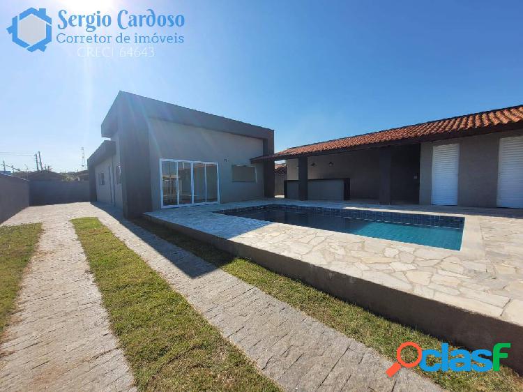 MARAVILHOSA CASA COM PISCINA EM AMPLO TERRENO 472M² -3