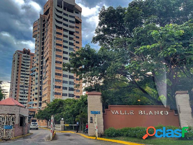 Terreno en venta en Valle Blanco. Recibe bienes por parte de