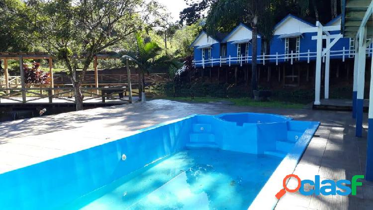 VENDA DE UM SITIO COM PISCINA EM CAMBORIU SC RIO DO MEIO