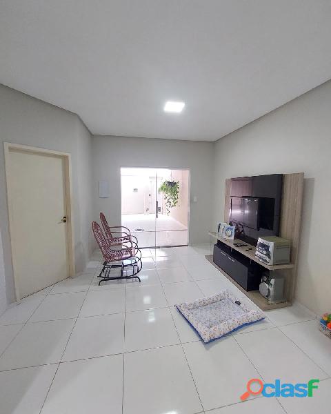 VENDE SE ESSA LINDA CASA