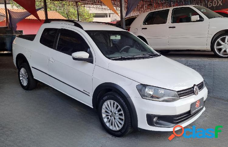 VOLKSWAGEN SAVEIRO HIGHLINE 1.6 T. FLEX 8V CD BRANCO 2015