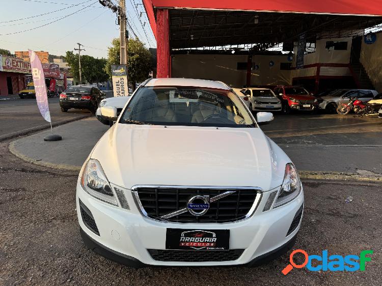 VOLVO COMFORT BRANCO 2012 2.0 GASOLINA