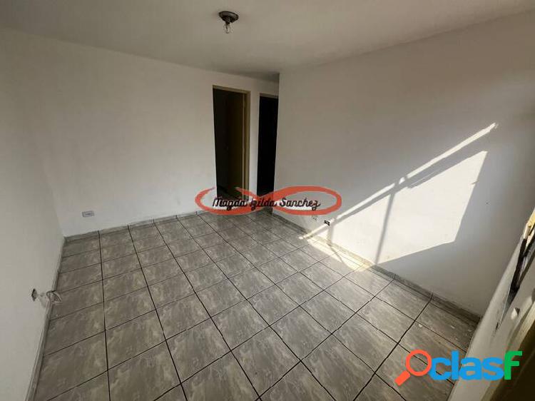 APARTAMENTO A VENDA-PARQUE SANTA RITA (VILA CURUÇA VELHA)