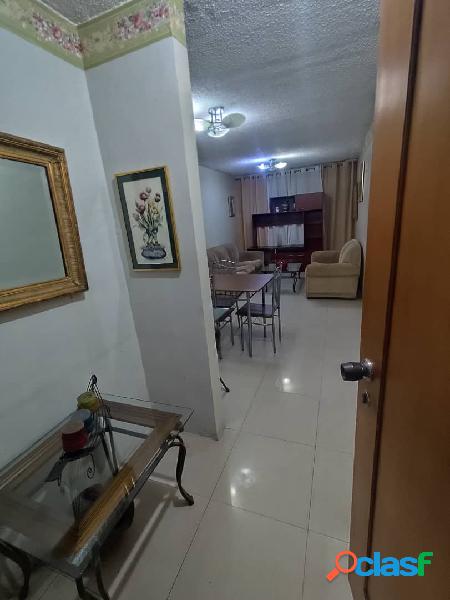 APARTAMENTO EN ALQUILER AMOBLADO Y EQUIPADO EN TULIPAN 33,