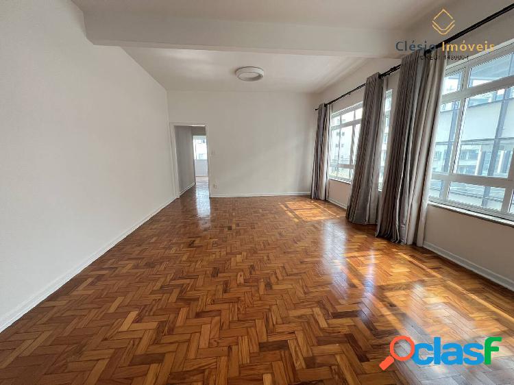 Apartamento 2 Quartos | Varanda | 130m² Útil | 1 Vaga |