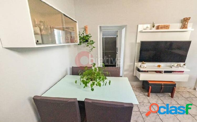 Apartamento de 1 quarto com mobília á venda no Centro -