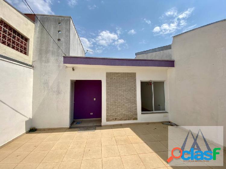 CASA TÉRREA COM 3 DORMITÓRIOS - VILA LAVÍNIA