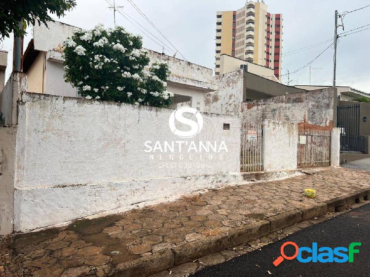 Casa Rua Paraíba no Centro de Fernandópolis – SP