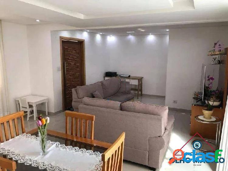 Casa com 3 dormitórios à venda, 134 m² por R$ 900.000,00