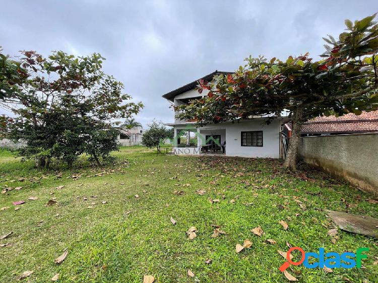 Casa com 3 suítes, 200 m², à venda em Balneário Barra do