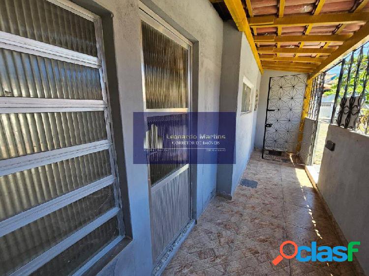 Casa de 01 Quarto à Venda no Bairro Vila Blanche em Cabo