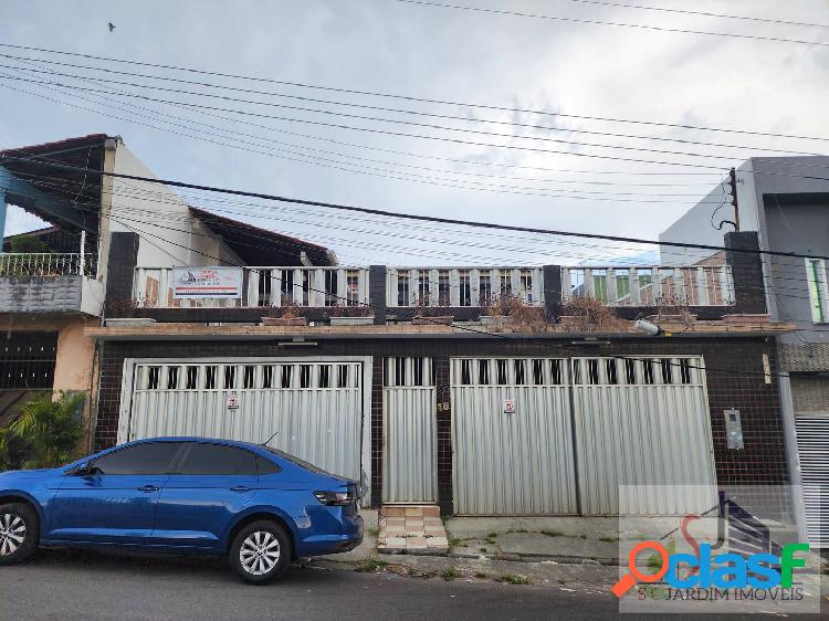 Casa em conjunto a venda - 3 quartos - Manaus-AM.