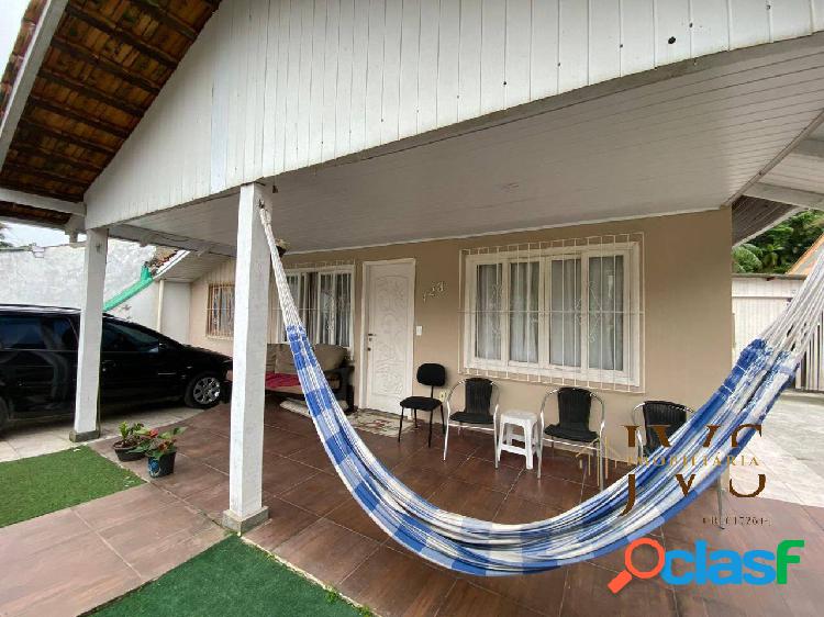 Casa à venda no bairro Tribess - Conforto e Lazer!