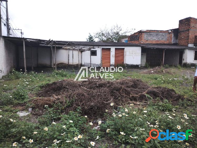 TERRENO COMERCIAL COM 675M2
