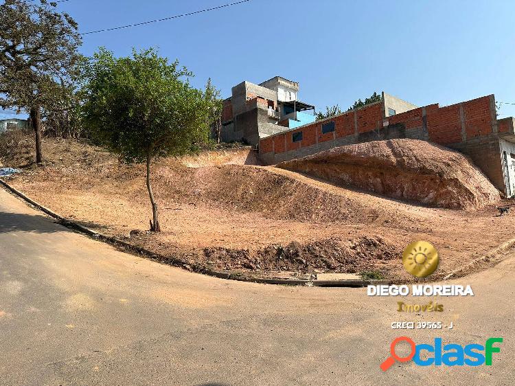 Terreno com 250m² à venda em Terra Preta
