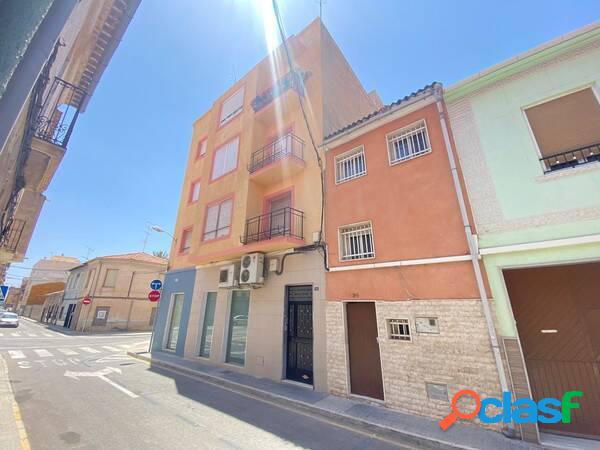 CASA EN VENTA NOVELDA C/SENTENERO