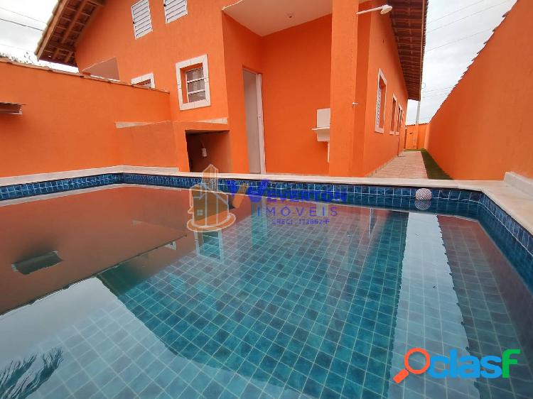 Casa 2 dormitórios com piscina R$ 285.000,00 em Itanhaém