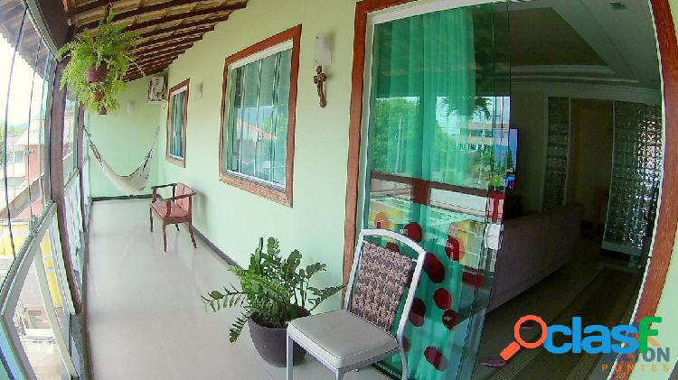 Casa com 4 Quartos Disponível p/ Locação Anual em