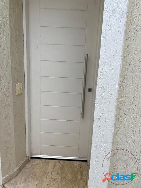 Casa de condomínio com 3 quartos, para locação em Cotia,