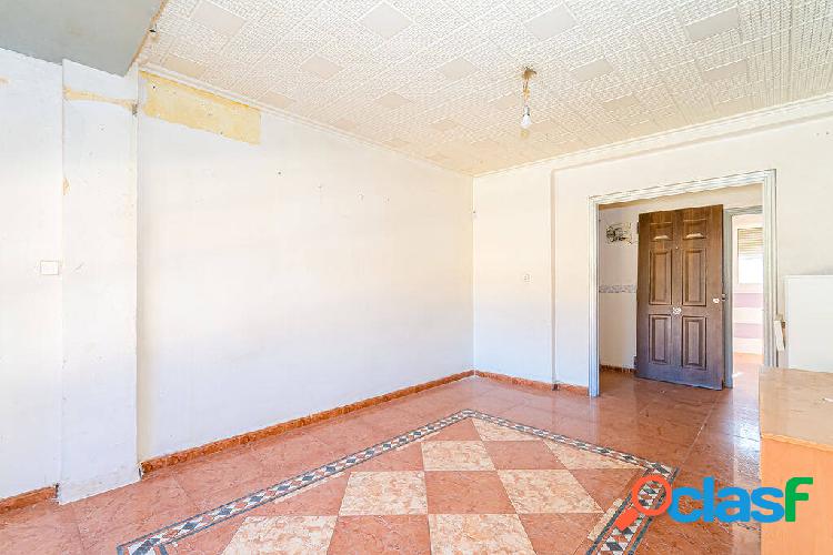 PISO EN VENTA EN EL ELDA C/VILLENA