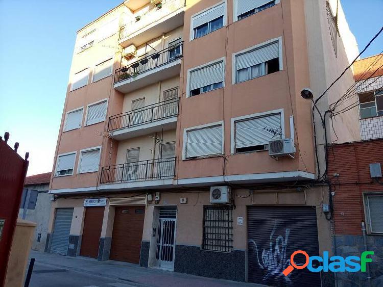 PISO EN VENTA EN NOVELDA C/MOSEN ESTEBAN