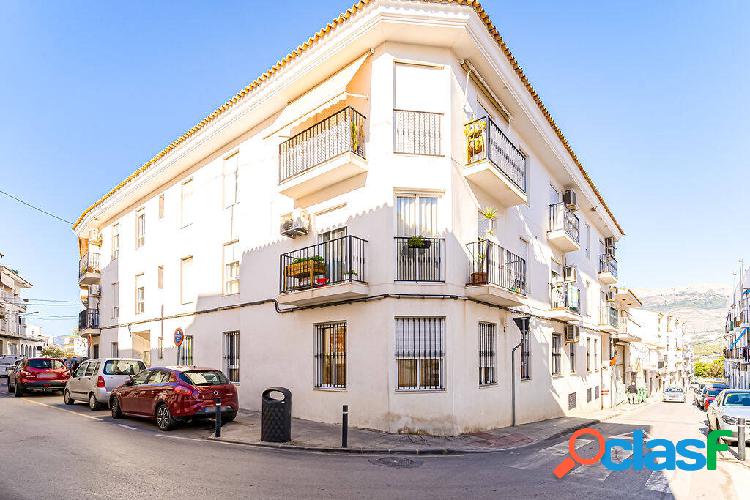 Piso en venta, C/ Pintores, Altea