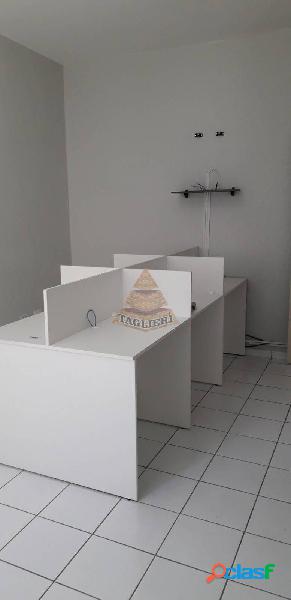 Sala Comercial e 01 banheiro para Alugar, 28 m² por R$