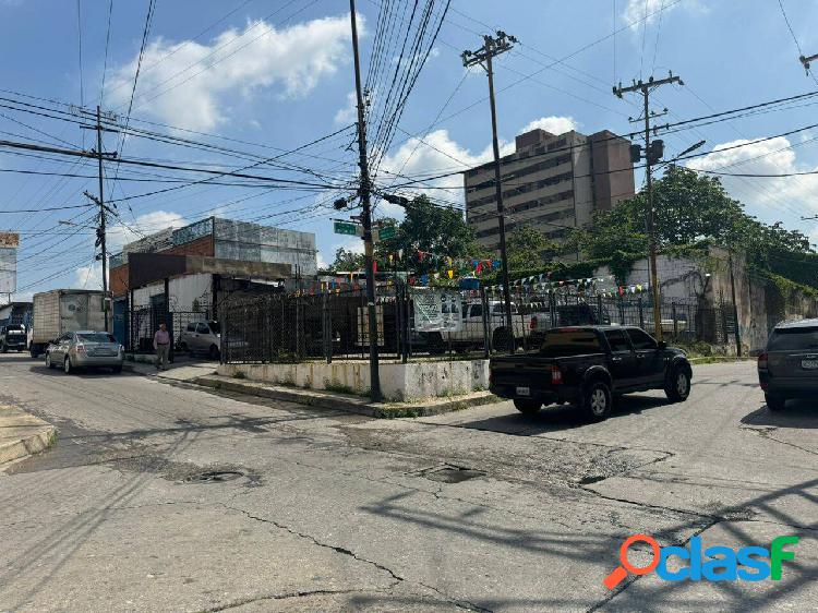 Se Vende Terreno Comercial 700m2 En calle de Montes de oca