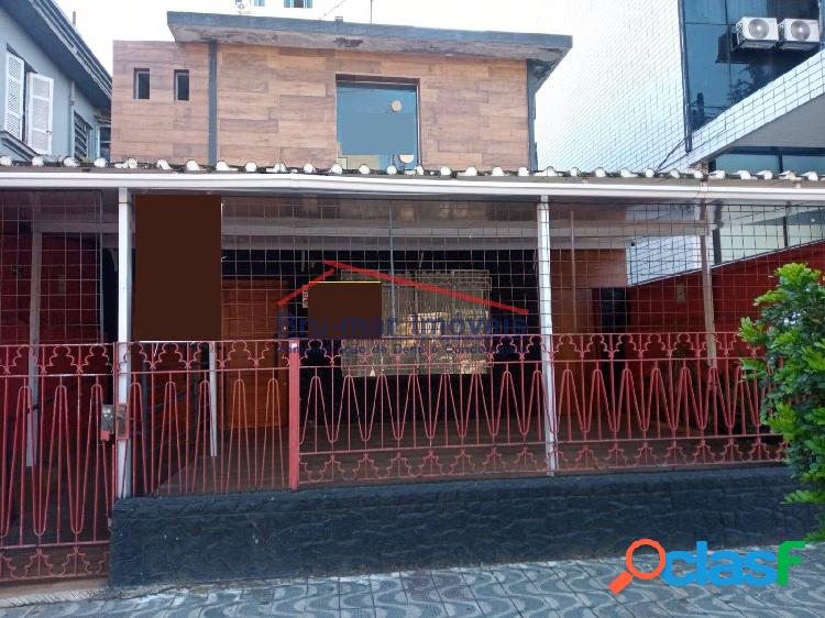 Sobrado com Edícula era um Restaurante a Venda na Aparecida