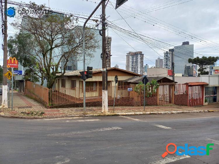 TERRENO DE ESQUINA COMERCIAL