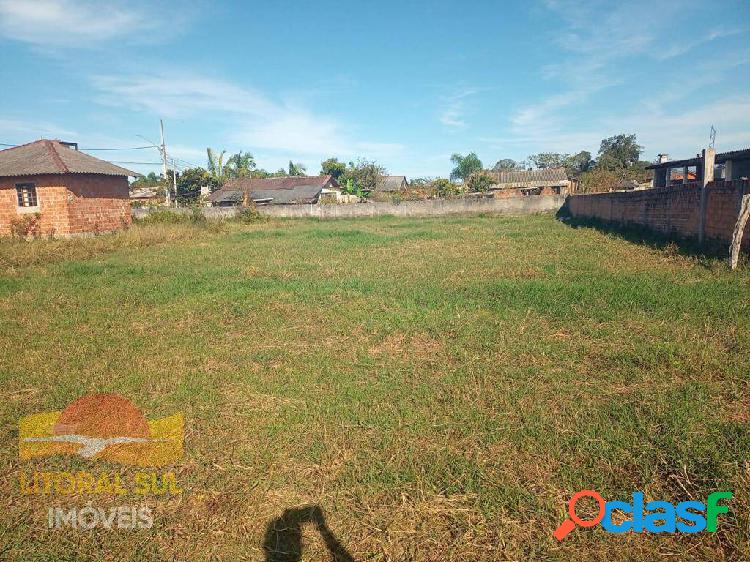 Terreno limpo e aterrado, 581m², próximo a Baia, Mirim,