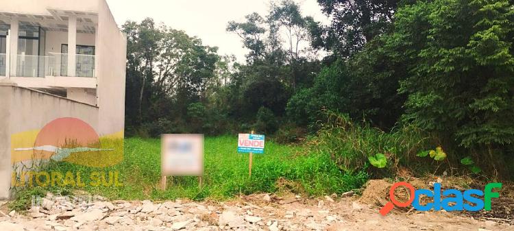 Terreno sem árvores de 368m², 1km da praia, bairro