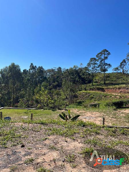 Terreno á venda em Mairipoã com 35.000 mil m²