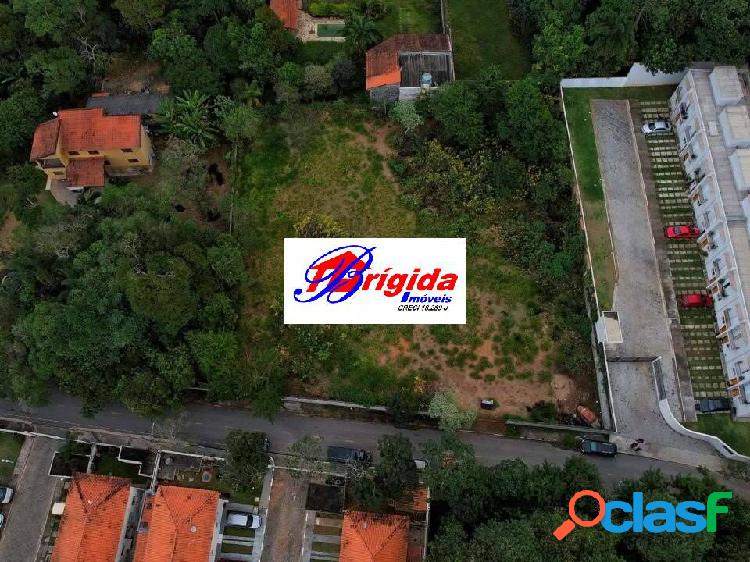 Área (ZAD) com 2.400 m² - Ideal Villagio ou prédio -