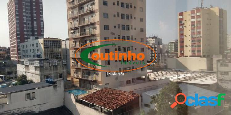 (29564A) Rua Manuela Barbosa - Meier