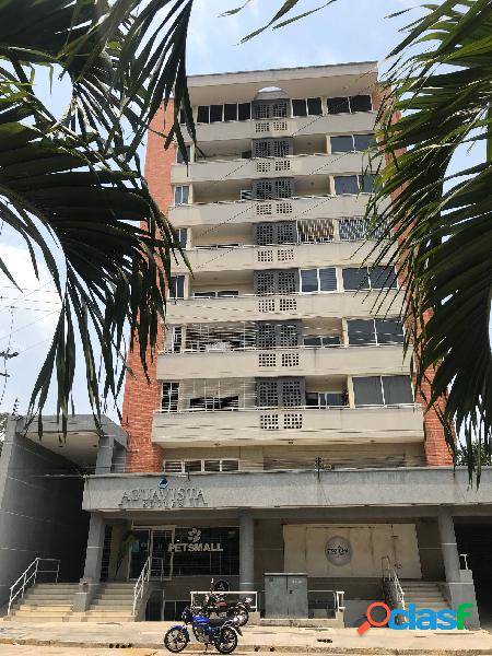 56 m2 Vendo Apartamento con pozo de agua y planta eléctrica