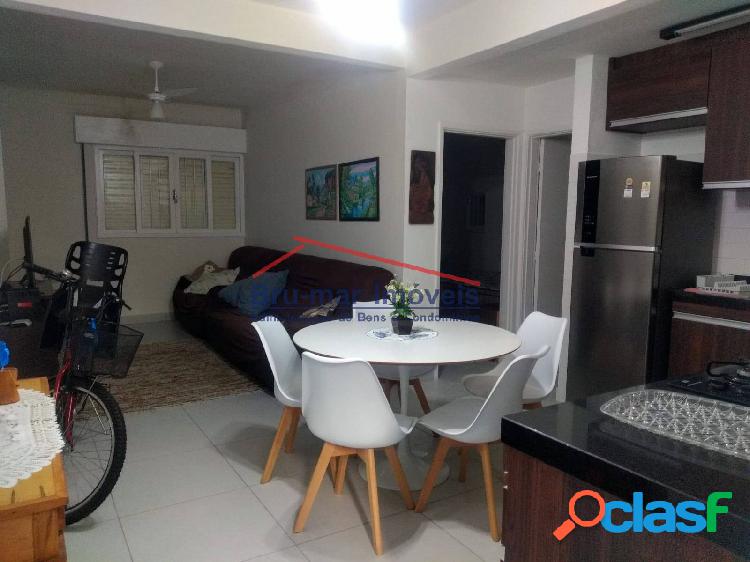 Apartamento com 1 Dormitório com vista ao Mar à Venda