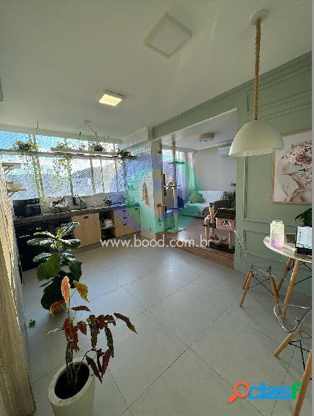 Apartamento em Santos na orla da praia