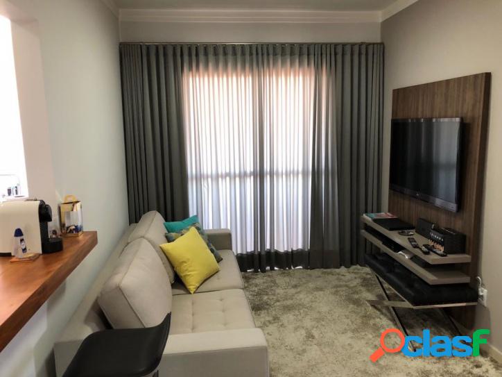 Apartamento em ótima localização, 2 dormitórios,