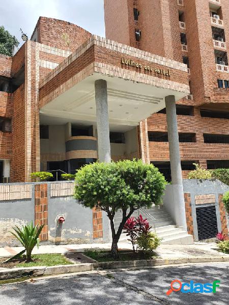 Bello Apartamento en Venta en El Parral. Calle Cerrada con